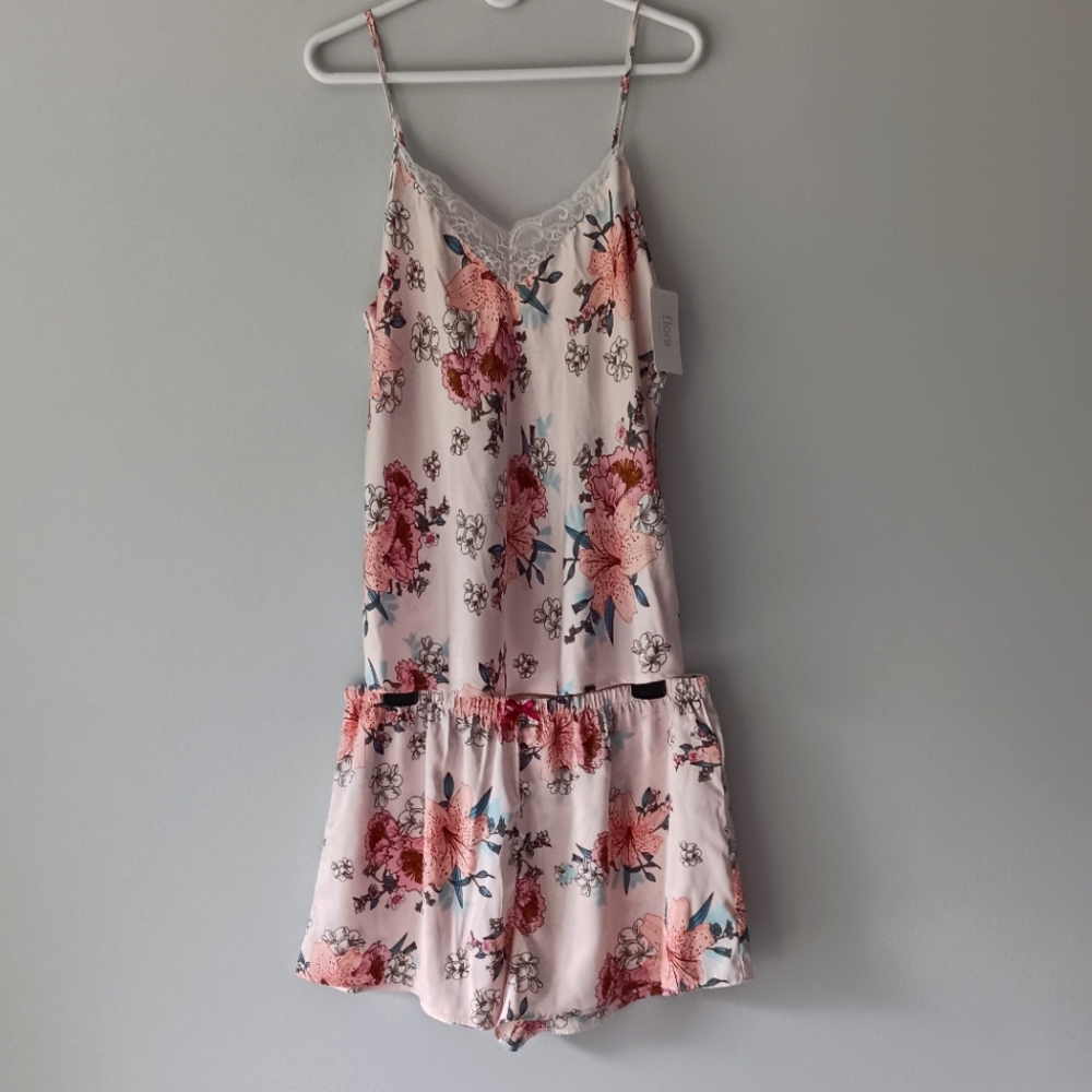 NEW Flora Nikrooz Cami Short Pajama Set Lace Pink Blue White Sexy Floral Large